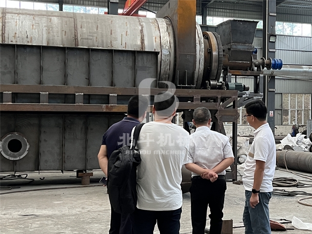 實地考察易拉罐炭化機(jī)增了解